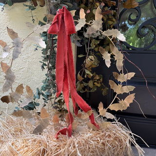 Antique Gold Metal Bat Wreath - Joy By