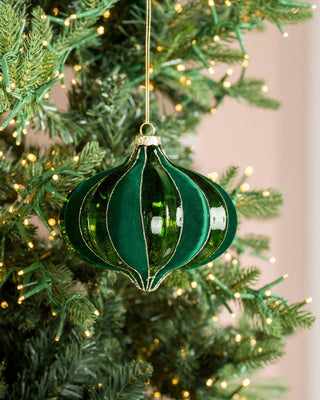 The Emerald Ornament Set - Joy By
